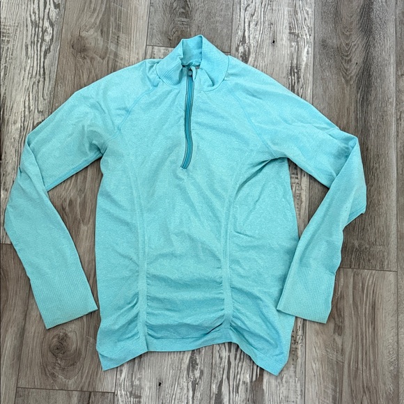 Athleta Jackets & Blazers - ⭐️Athleta active pullover